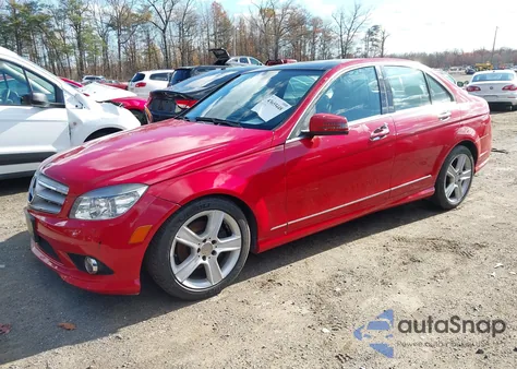 2010 Mercedes-Benz C 300 Luxury 4Matic/Sport 4Matic from USA, damaged, VIN WDDGF8BB8AR090365
